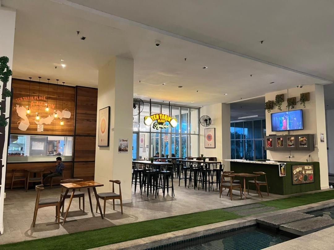 Regalia Suites & Residence 2 Bedroom Apartment By Enjoy Your Stay Kuala Lumpur Exterior foto